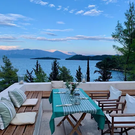 Vila Ktima Bird Paradise