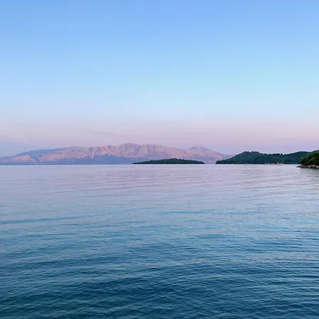 Vila Ktima Bird Paradise Yénion